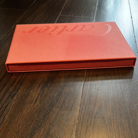 CARTIER Book - Picture 10 of 12